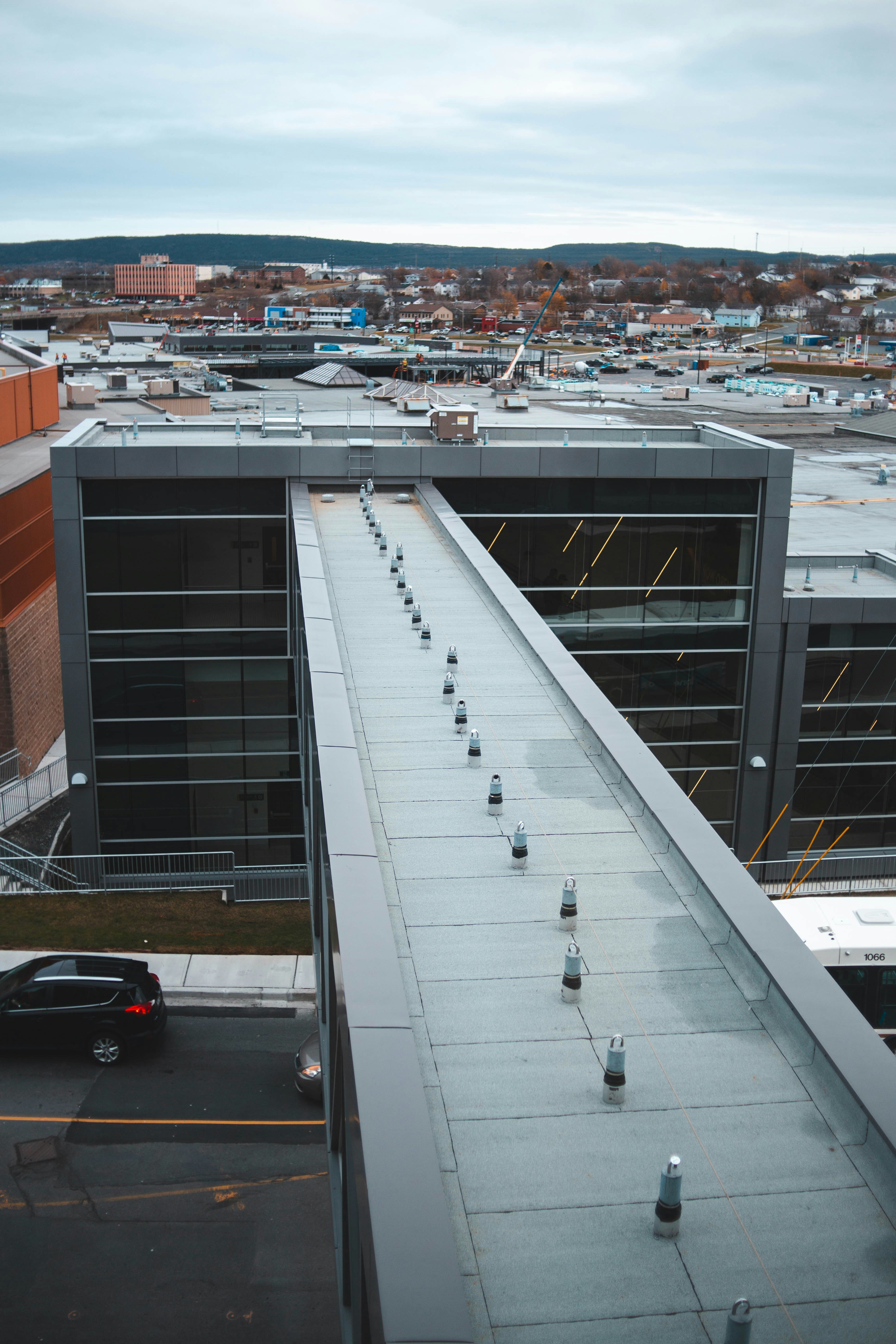 Gray concrete buildings during daytime photo – Free Grey Image on Unsplash
