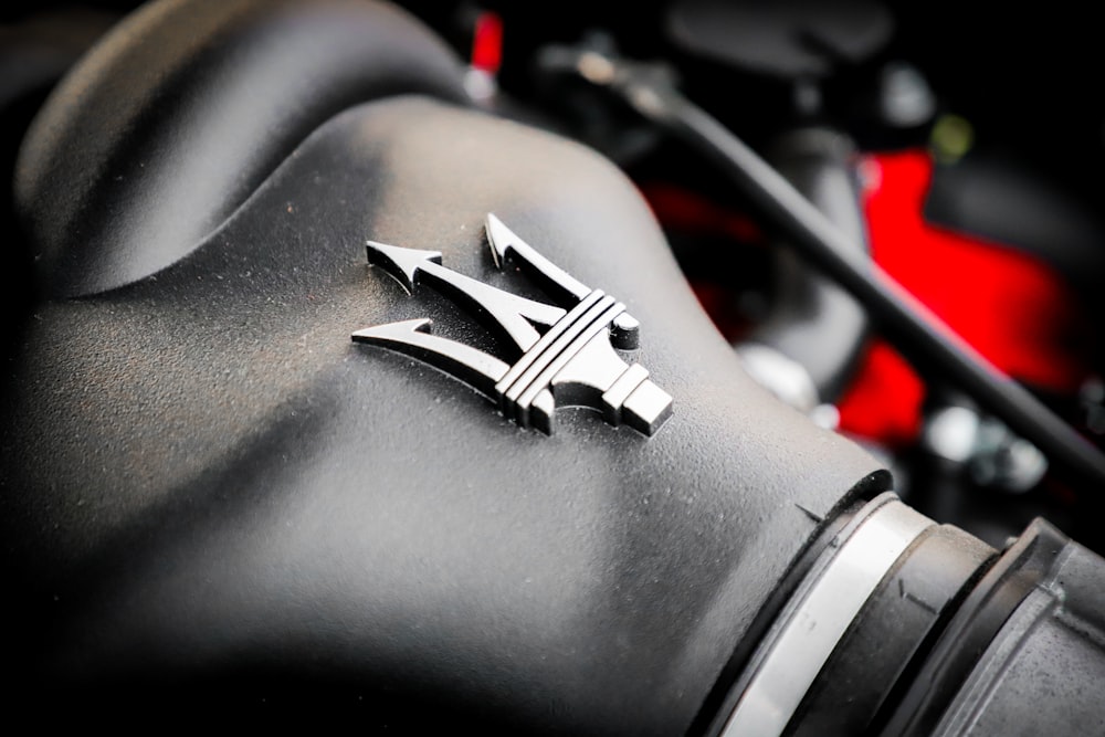 Logotipo de Maserati
