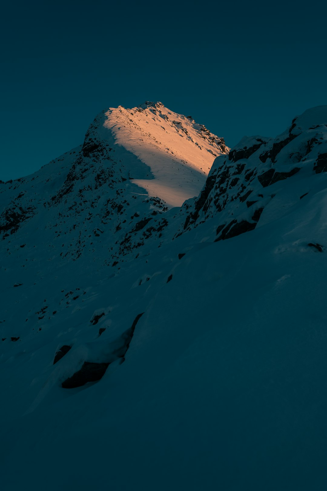 Mountain range photo spot Middagshornet Alesund