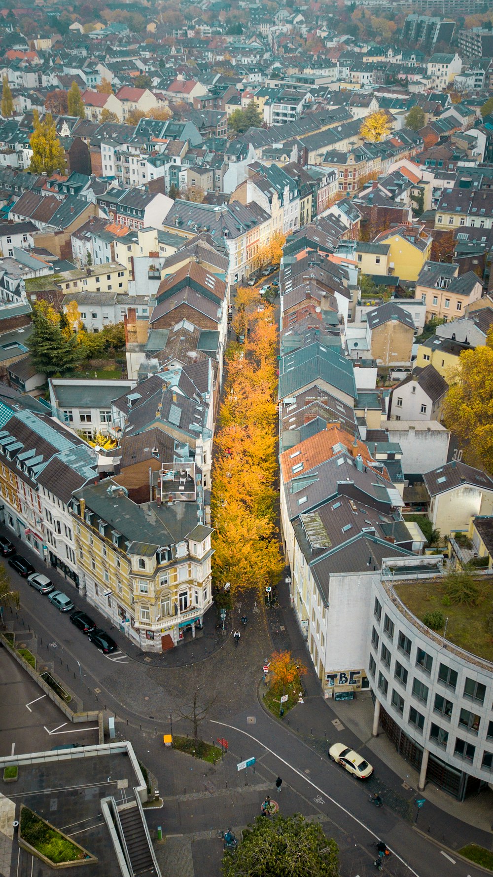 Fotografía aérea de una ciudad durante el día