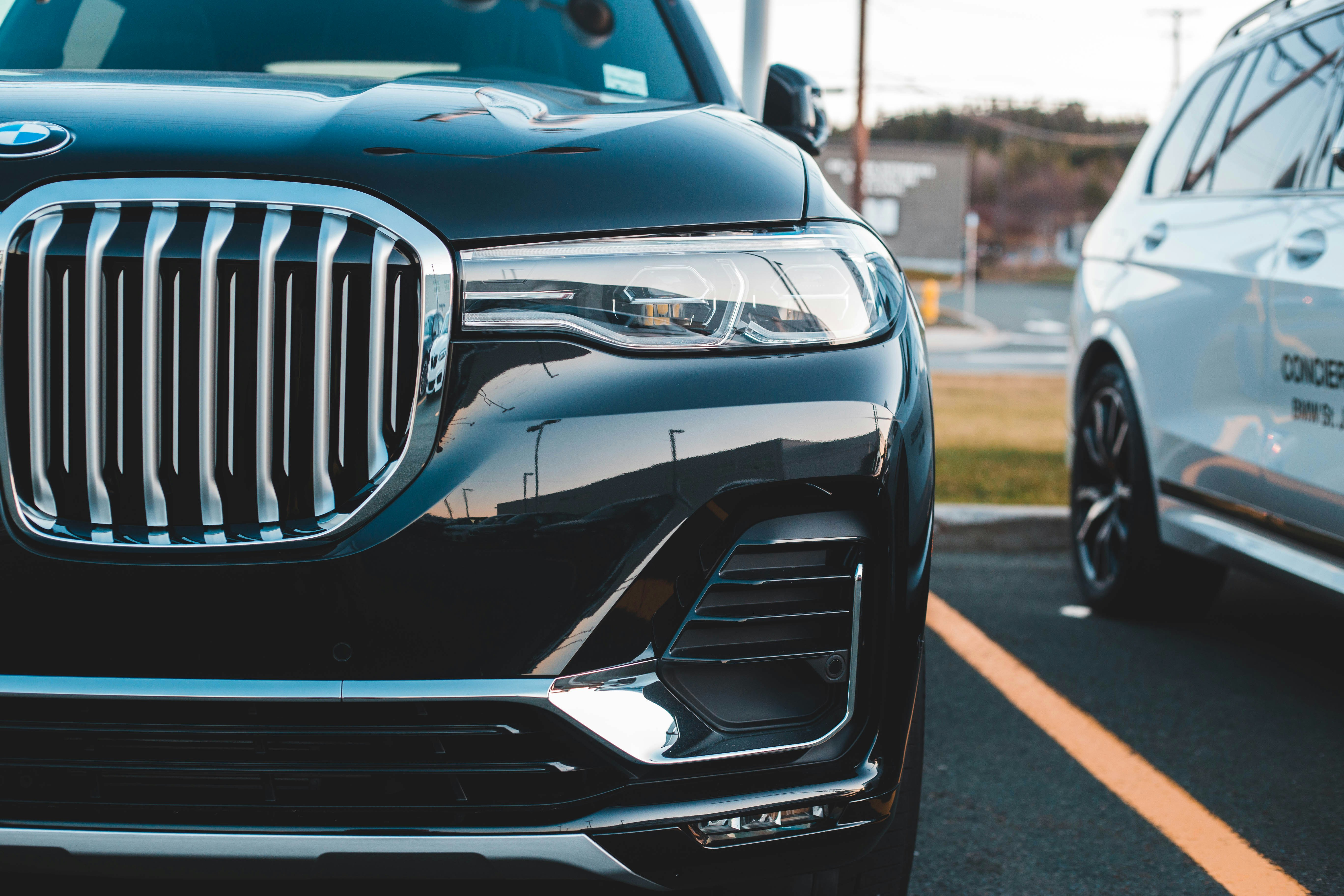 modern luxury suv safety, wallpaper, 2026 Volvo SUV Safety Ratings: The Gold Standard of Protection 6