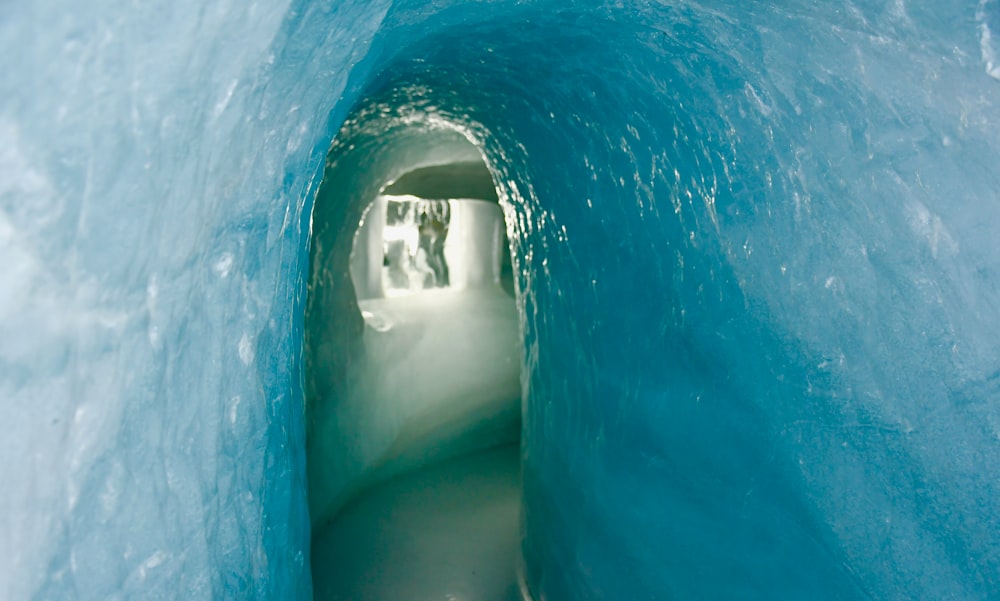 Blauer Tunnel