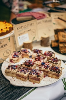 Confused about how diet affects memory as you age? This science-backed exploration delves into the s