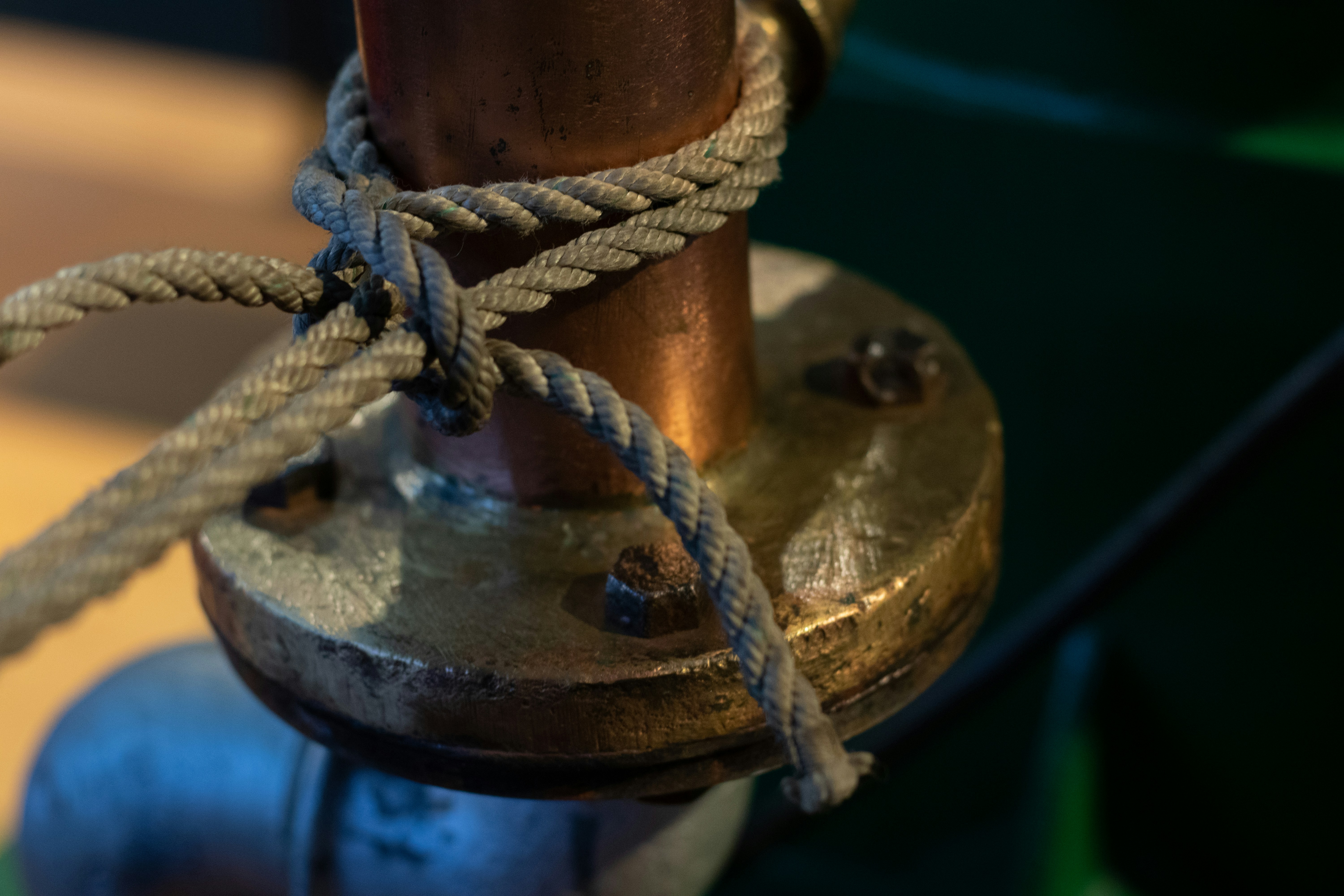 Securing copper pipes with metal brackets