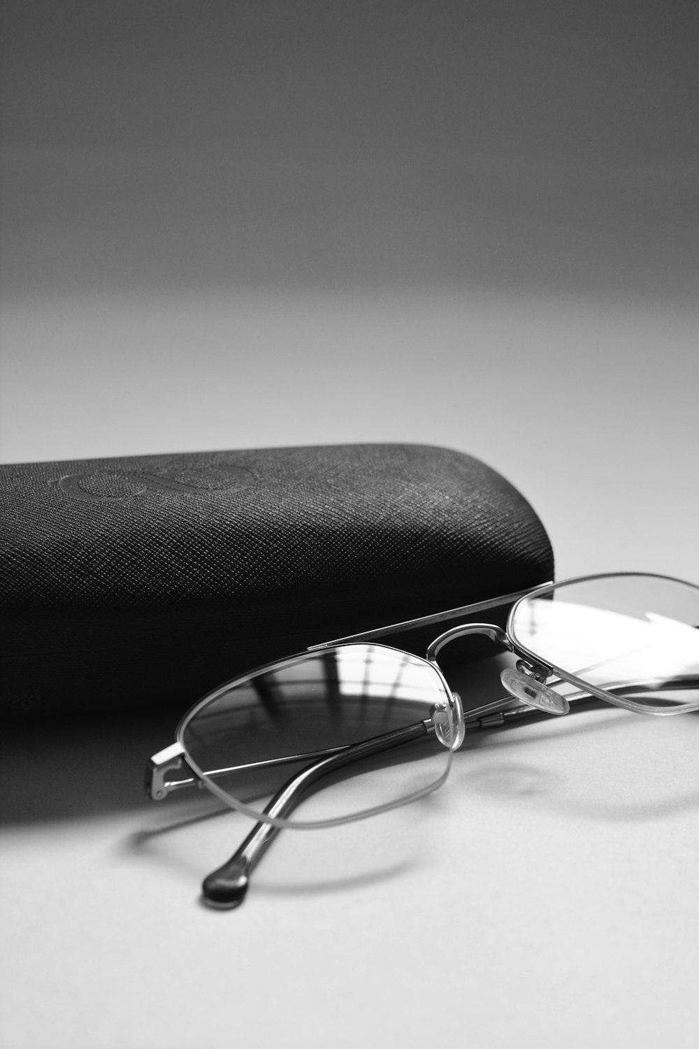 eyeglasses with case