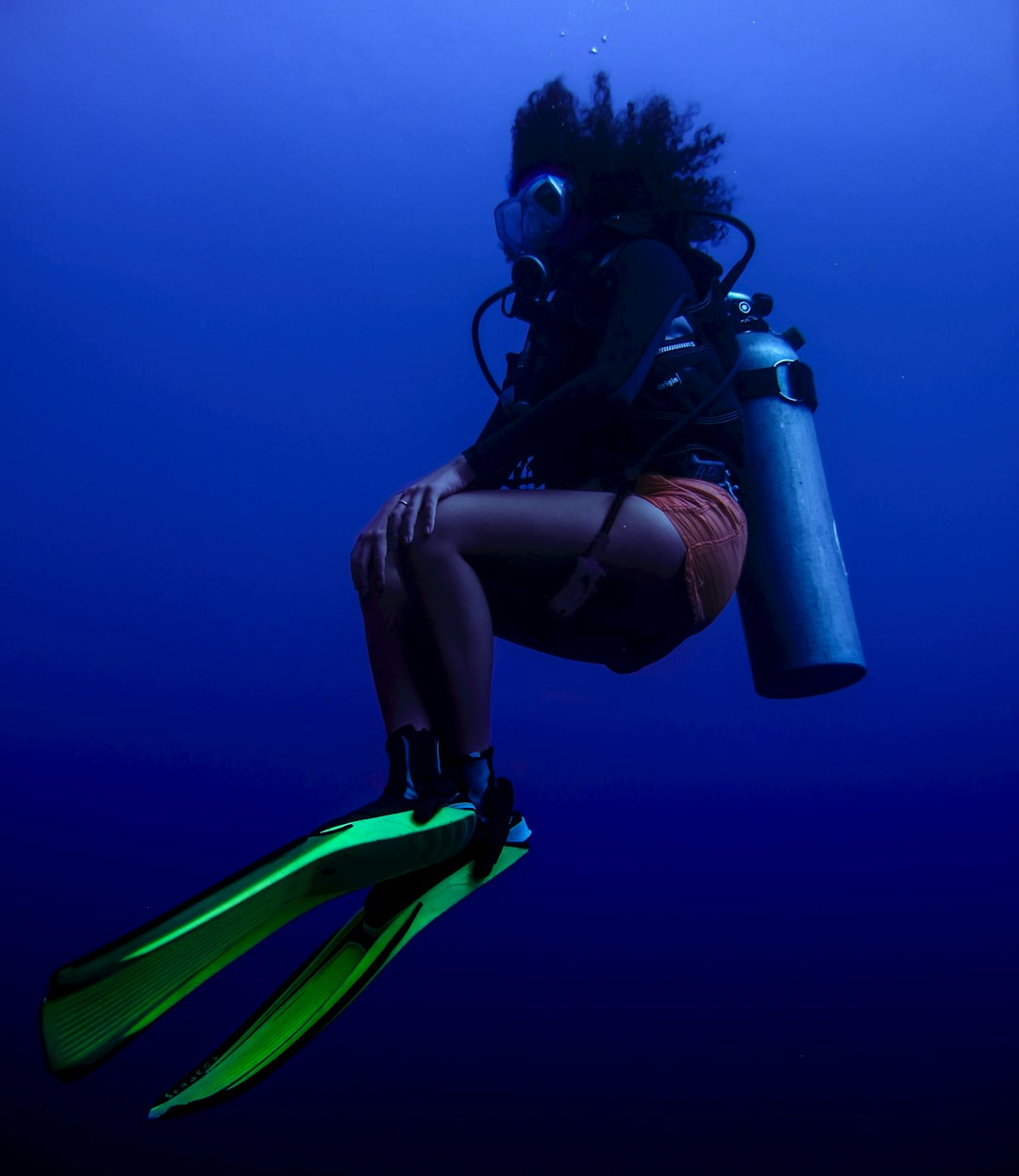 woman scuba diving