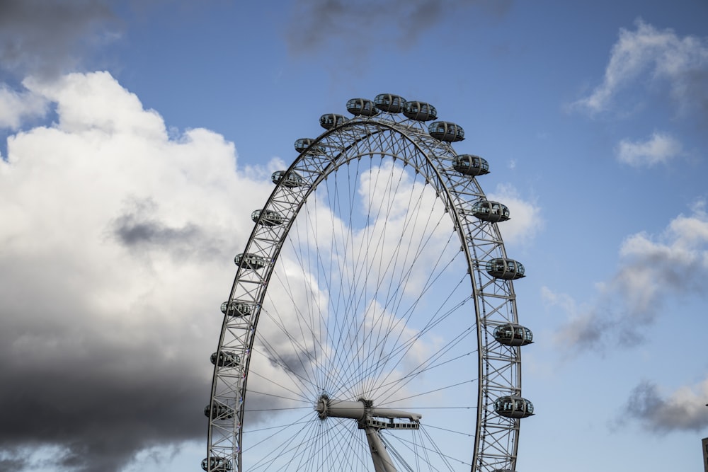 black ferris wheel