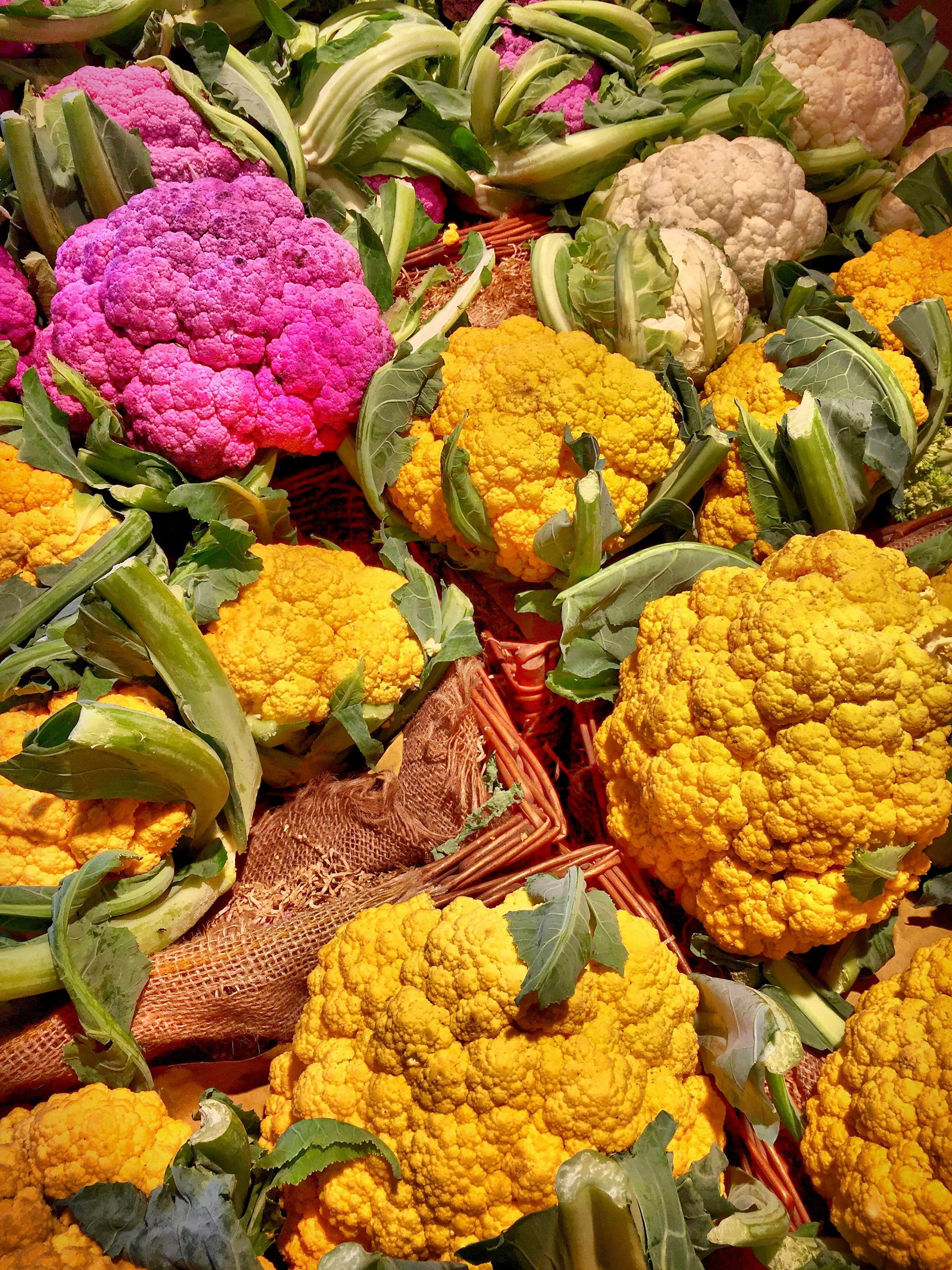 assorted-color cauliflowers