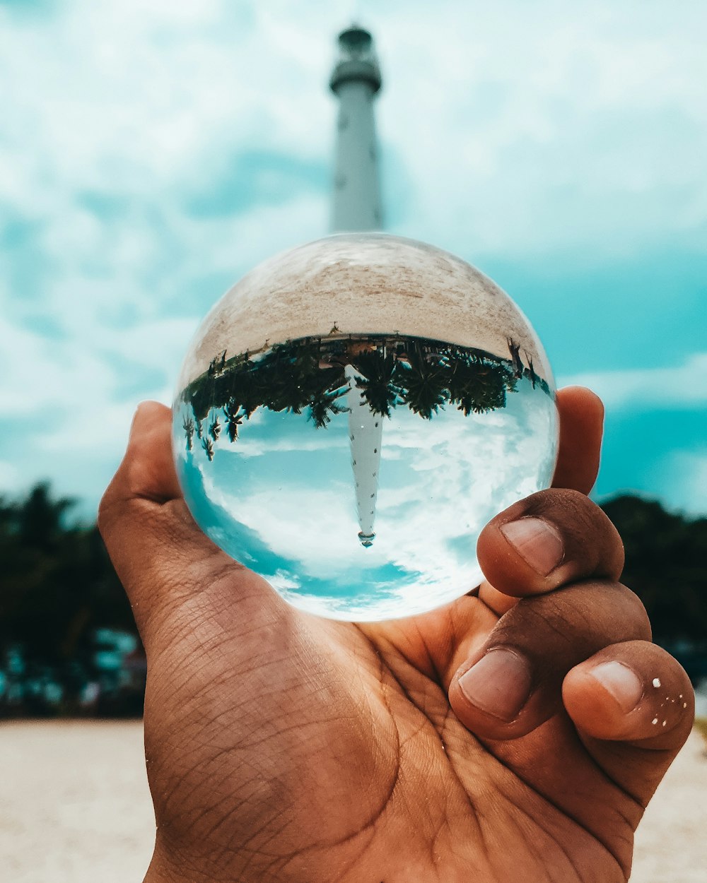 white tower globe