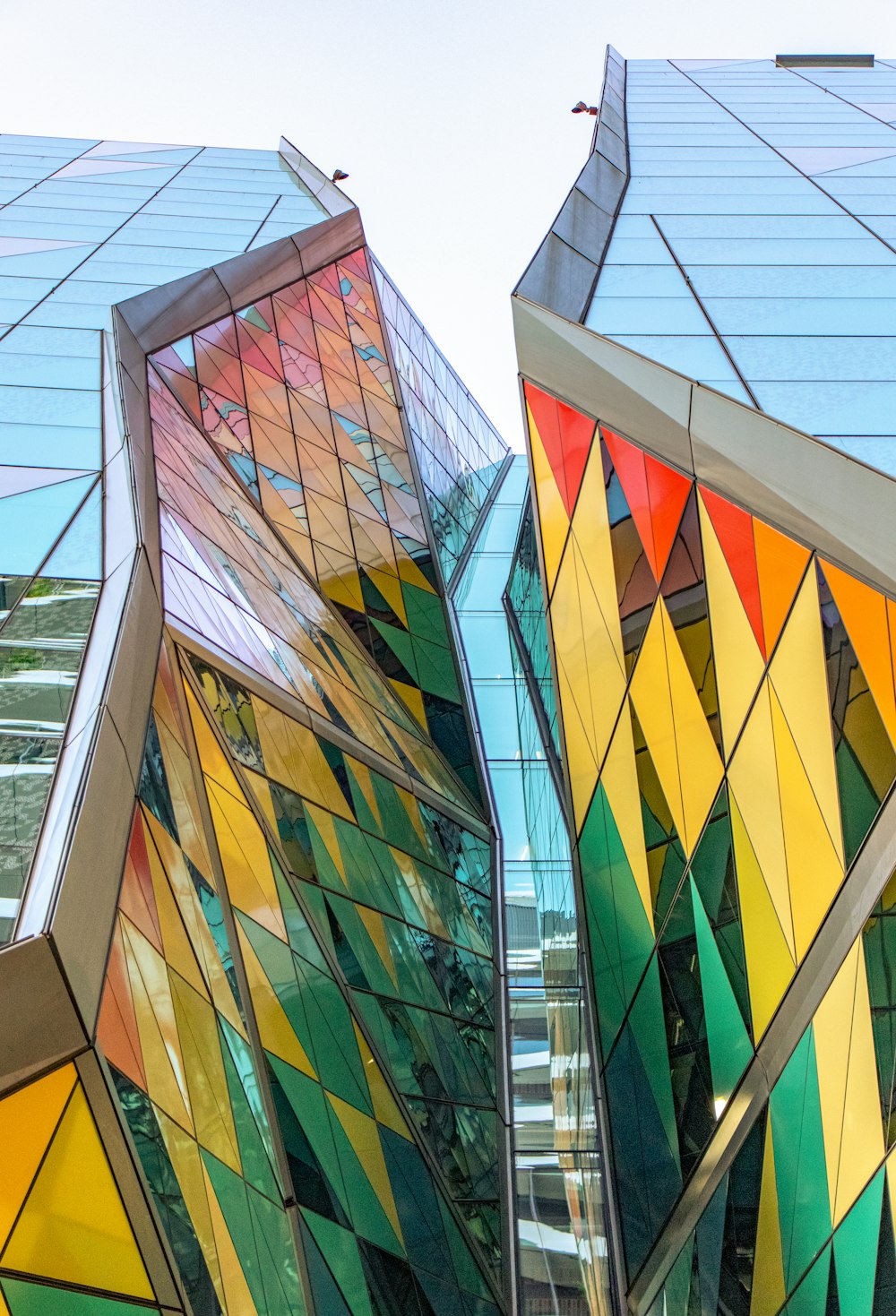 pared de vidrio multicolor