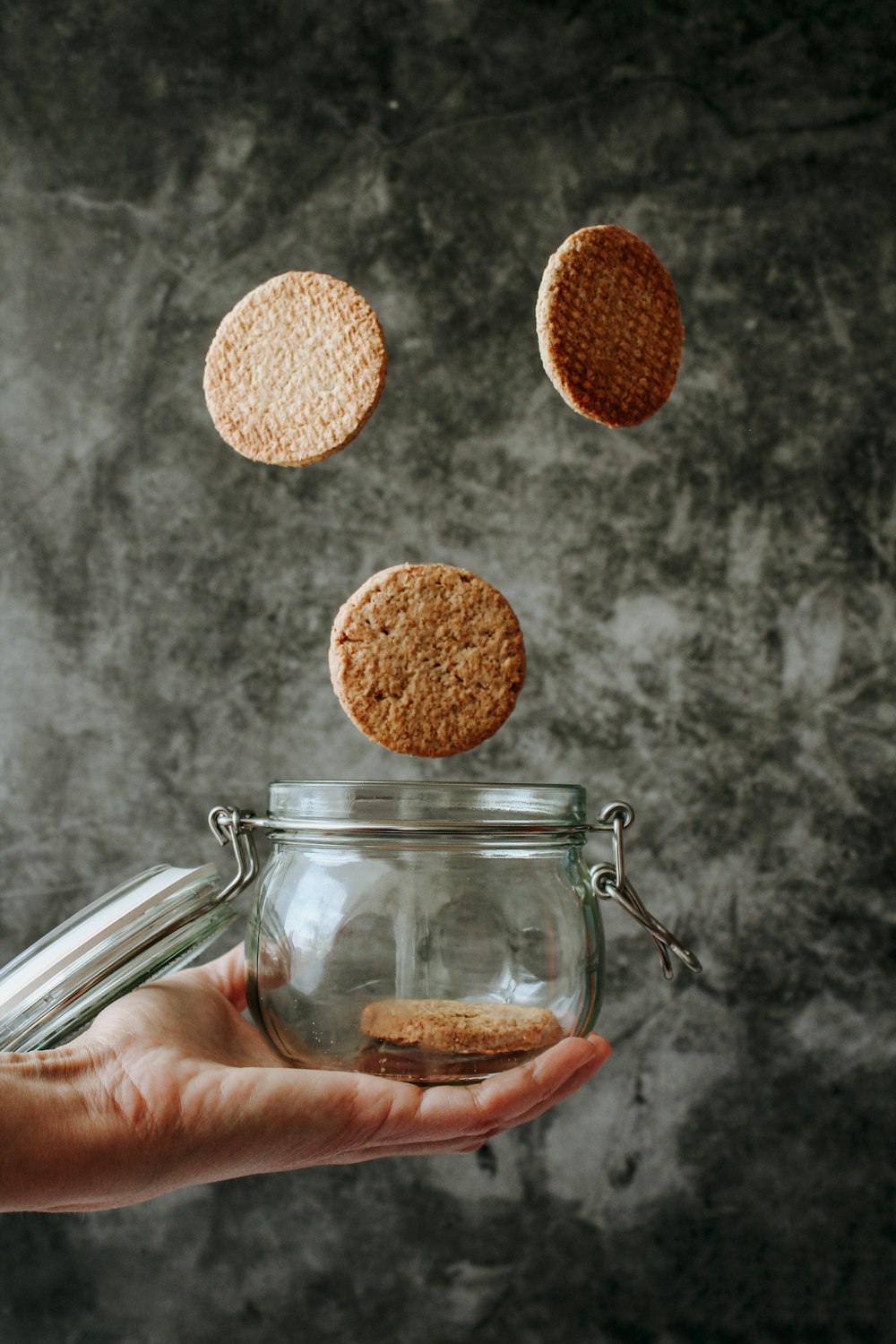 Clear Cookie Jar Full Of Cookies High-Res Stock Photo - Getty Images