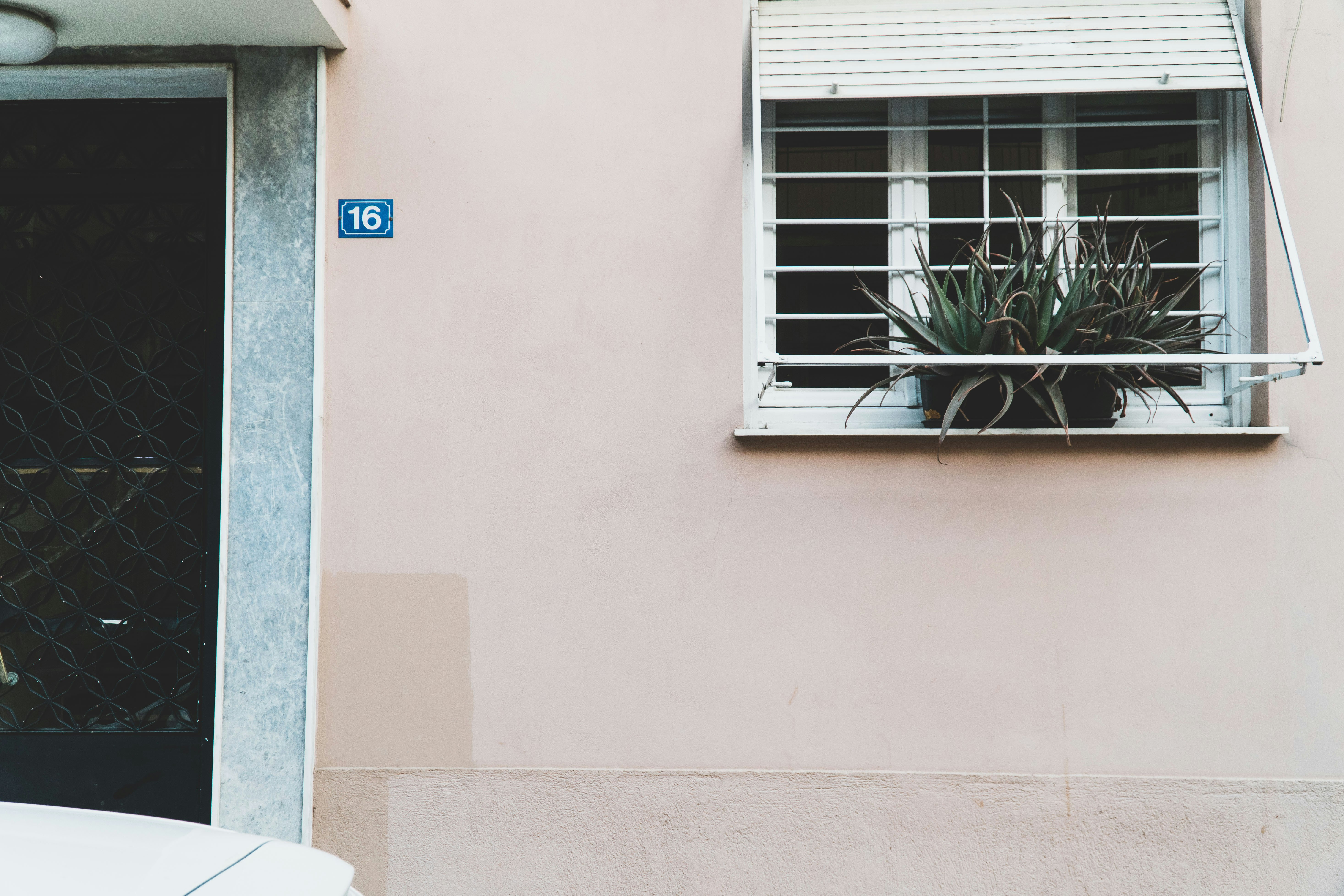 Photo by emmanueltsoutsas