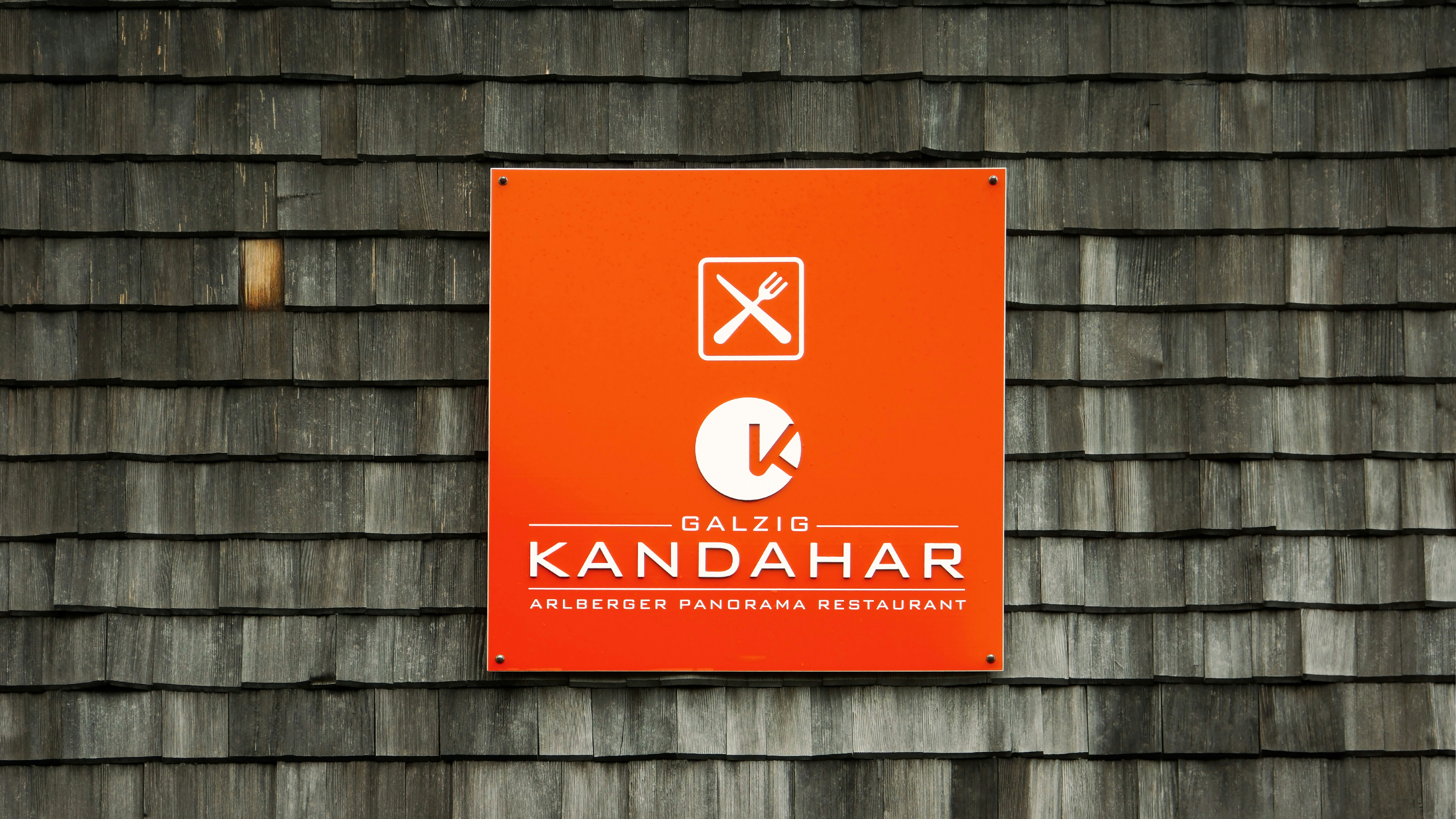 Kotak berlabel Kandahar