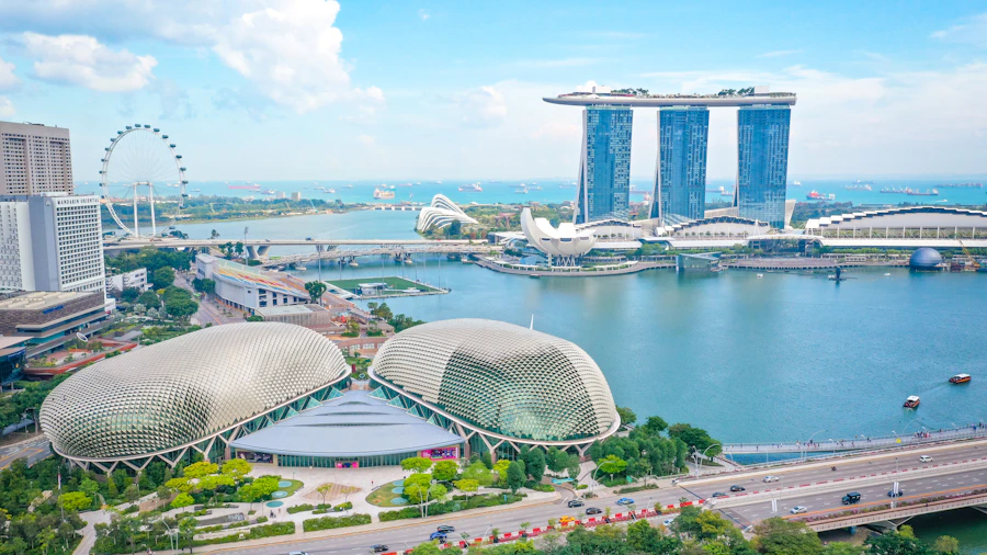 Отель Marina Bay Sands и деловой центр Сингапура