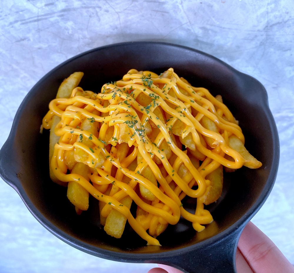 fries on black pan