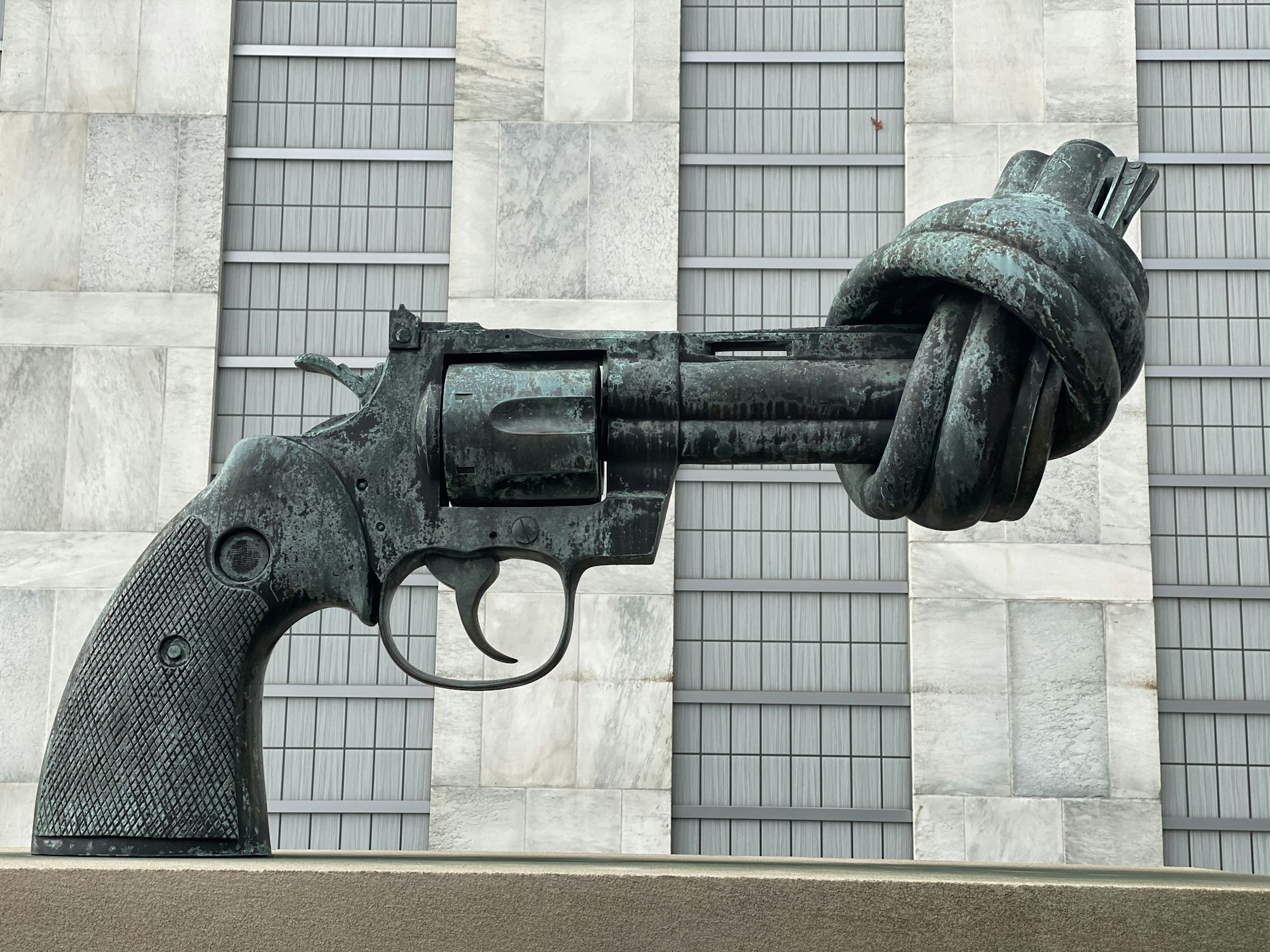 The Knotted Gun, a statue in Malmo, Sweden (Maria Lysenko via Unsplash)