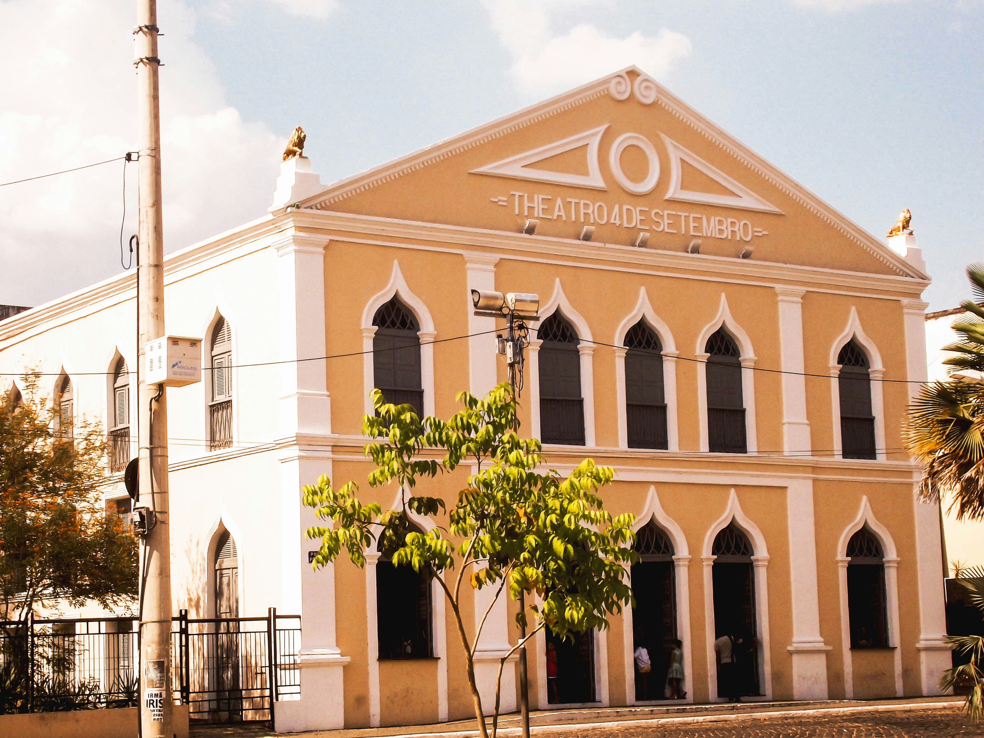 Top 100 Expertos en servicios de n8n en Burriana