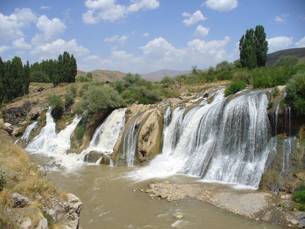 waterfalls during daytime