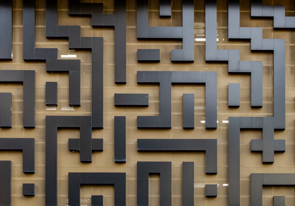 Mur labyrinthe noir