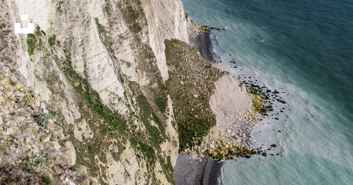 Gray sea cliff during daytime photo – Free White cliffs of dover Image ...