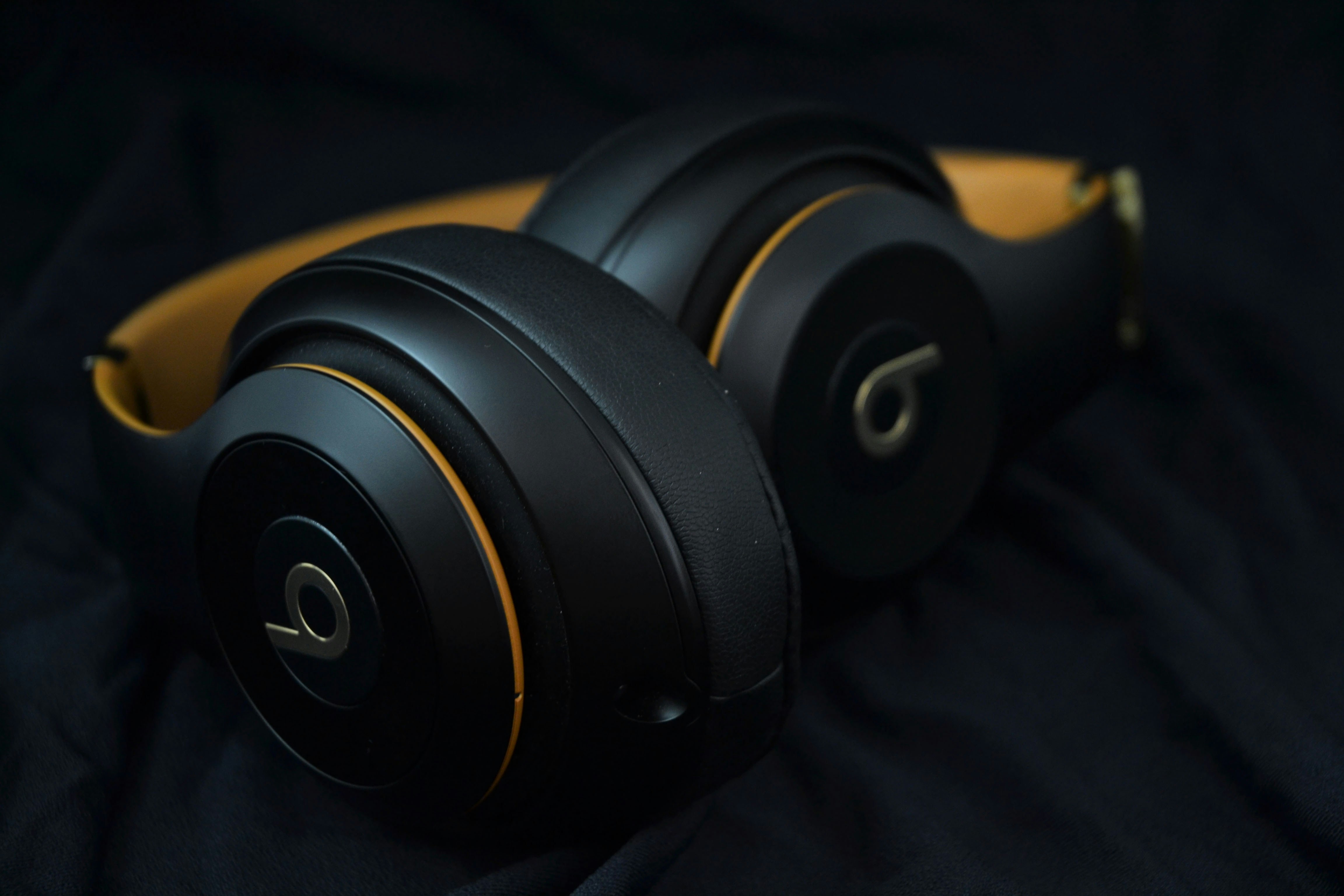 black and yellow beats