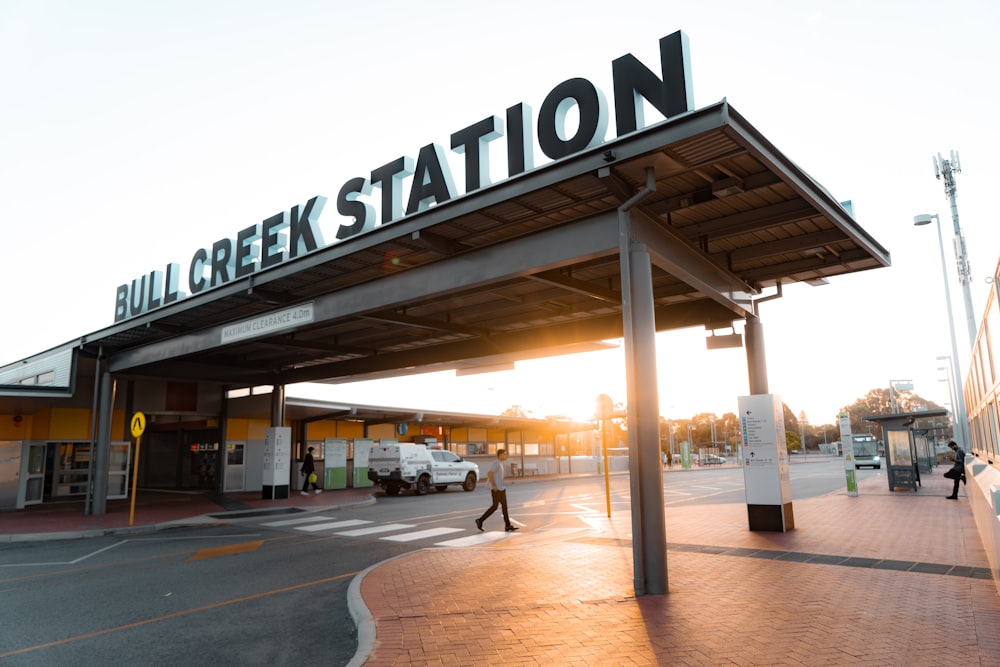 Bull Creek Station building