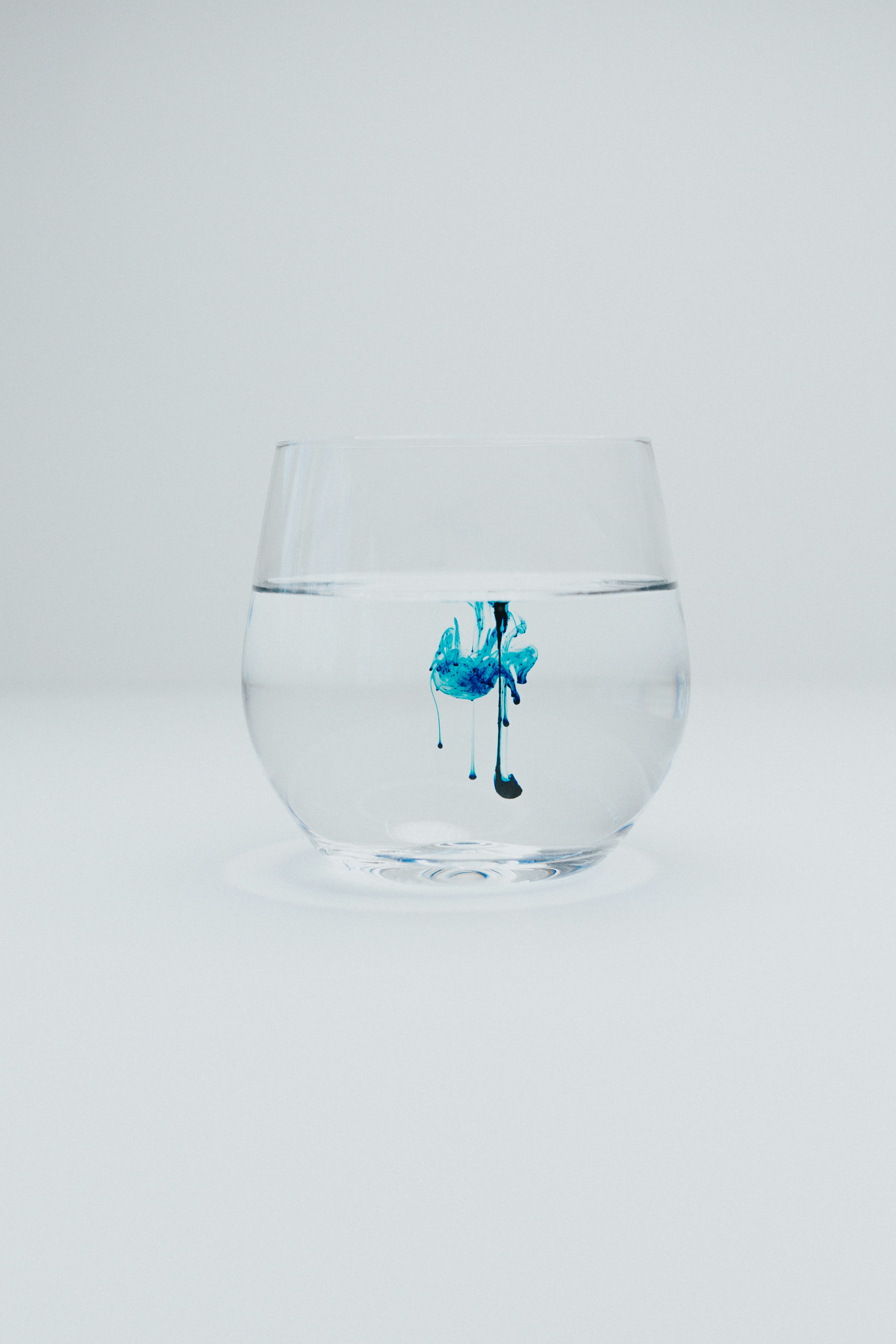 photo-1574482582835-c70a56516d9a?ixid=M3wxMjA3fDB8MXxzZWFyY2h8MTh8fGFxdWFzY3VscHQlMjBuZWdhdGl2ZSUyMGN1c3RvbWVyJTIwcmV2aWV3c3xlbnwwfHx8fDE3NDc0MTk1Mjd8MA\u0026ixlib=rb-4.1.0