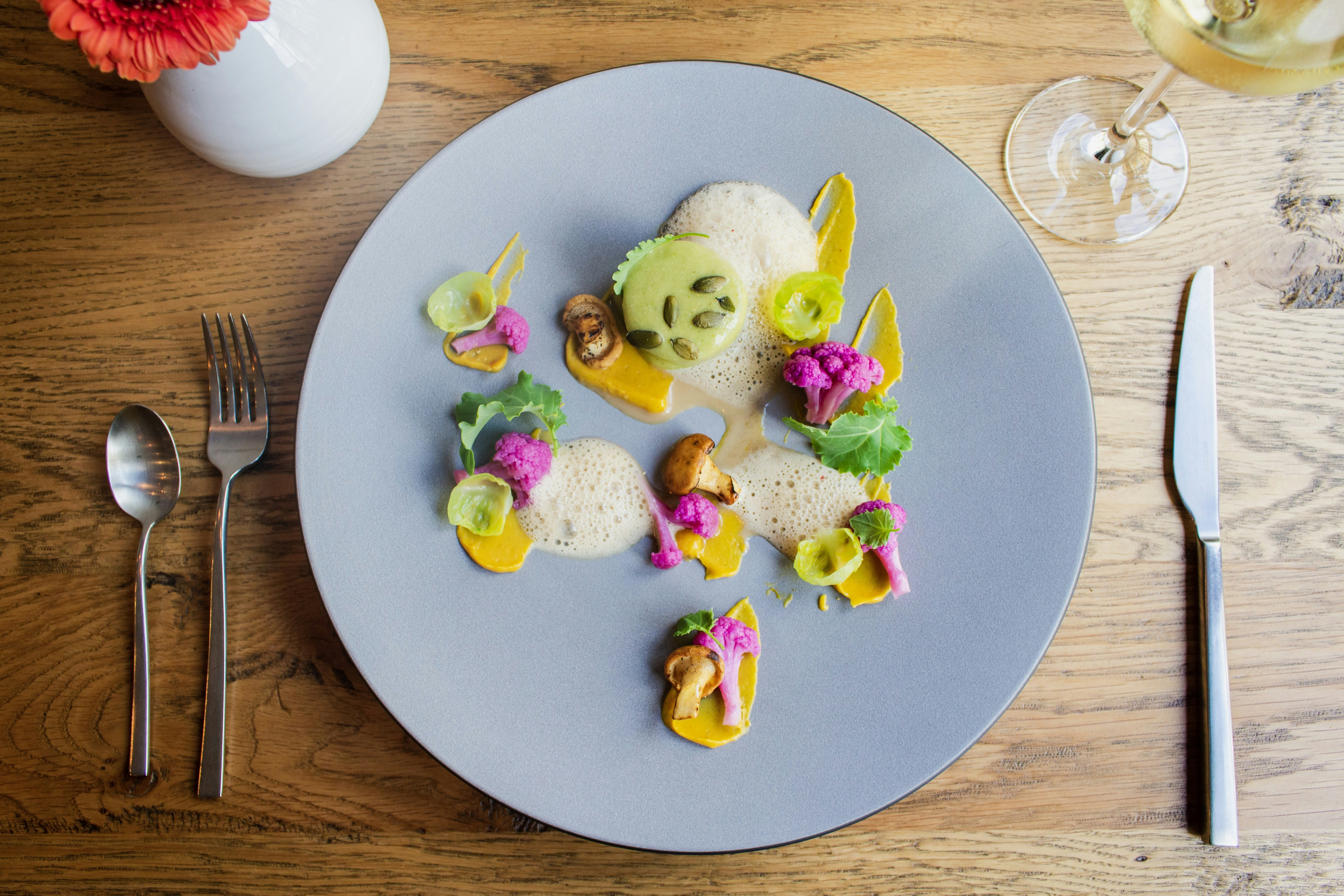 Photo by louishansel