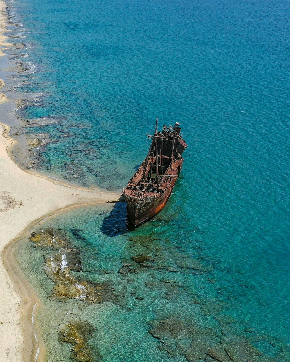 brown wooden ship