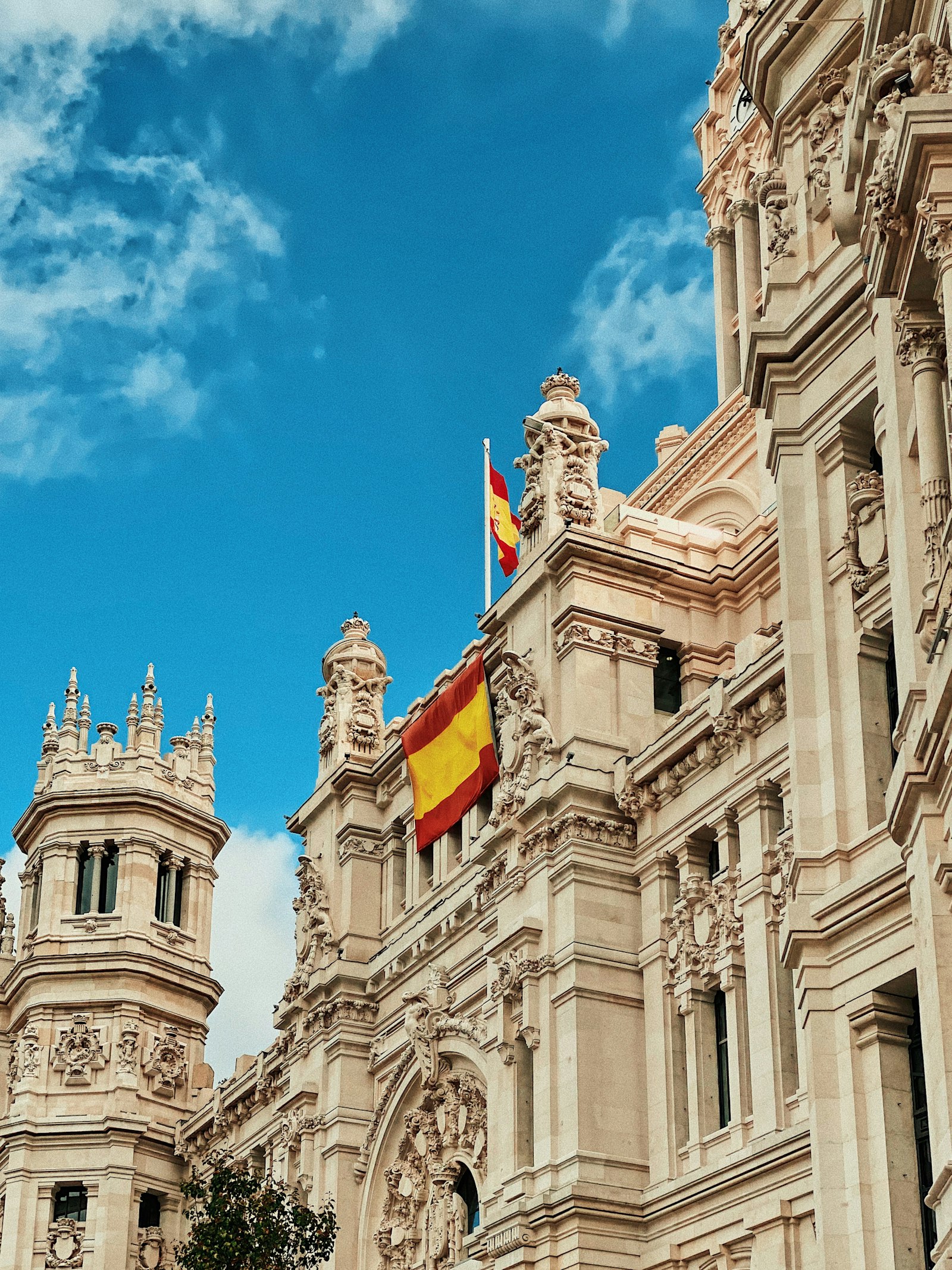 Logistique fret optimisée Bellignat → Madrid