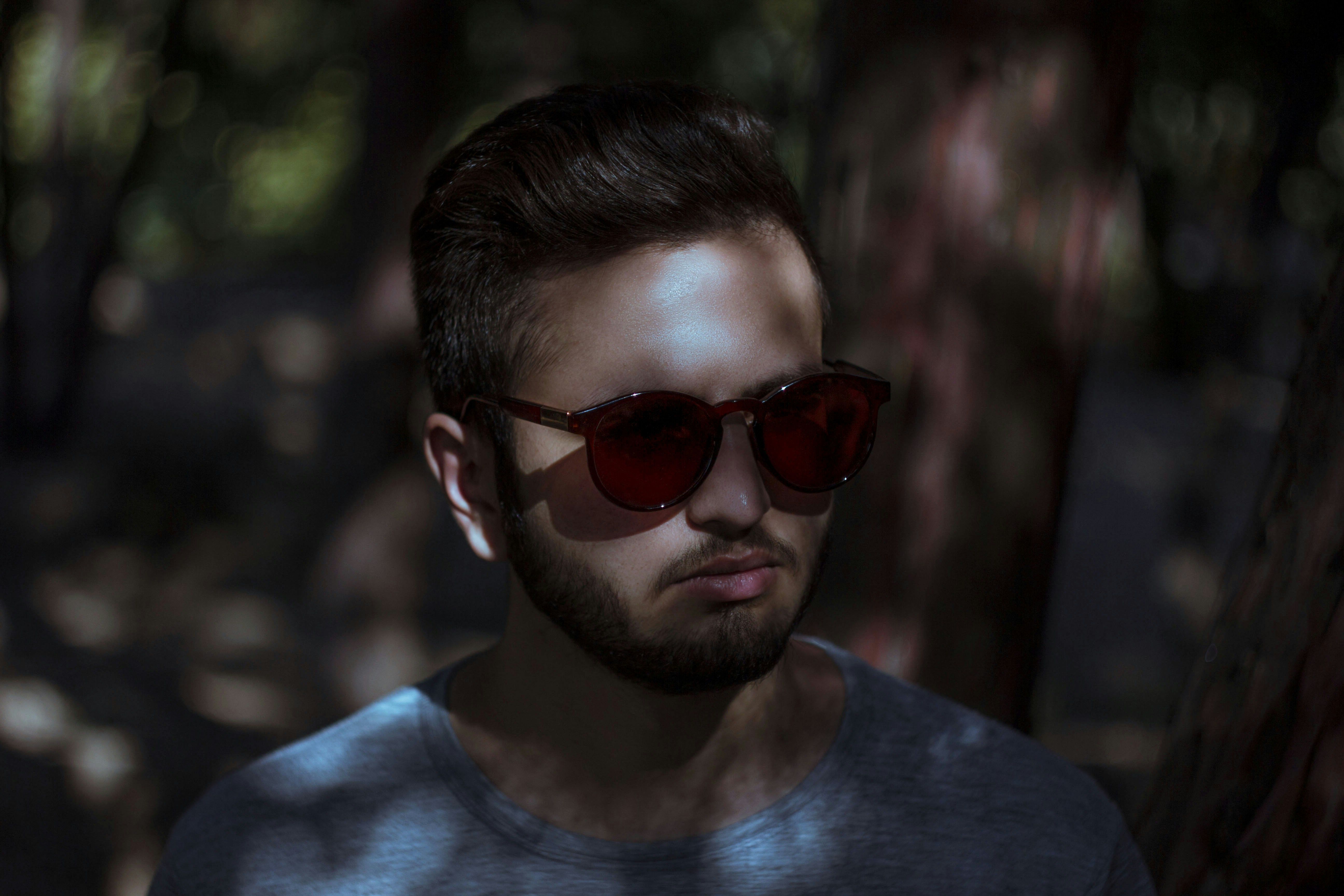 Photo by alirezaesmaeeli