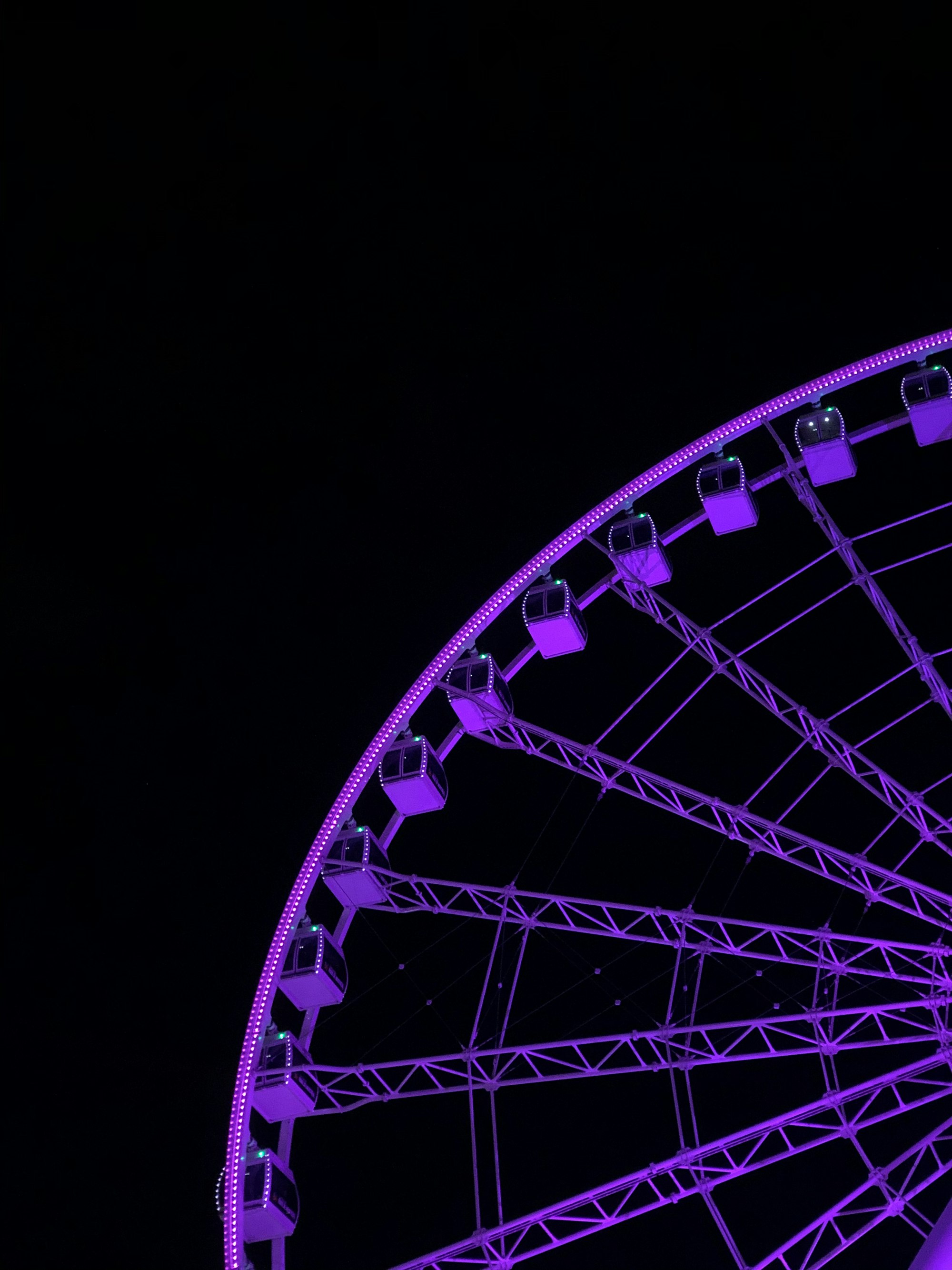 Montreal has some color bridges and ferris wheels.