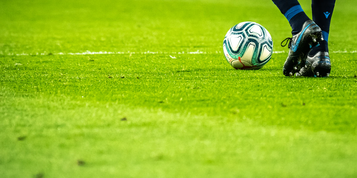 Sports event photo sharing