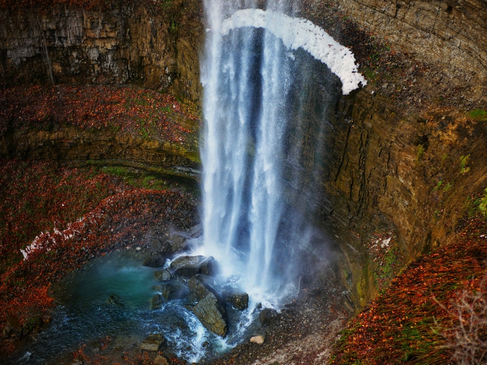 time-lapse photograph of waterfalls