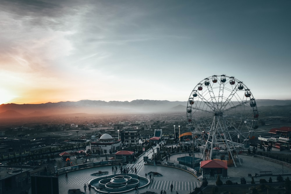 Ferris wheel in city