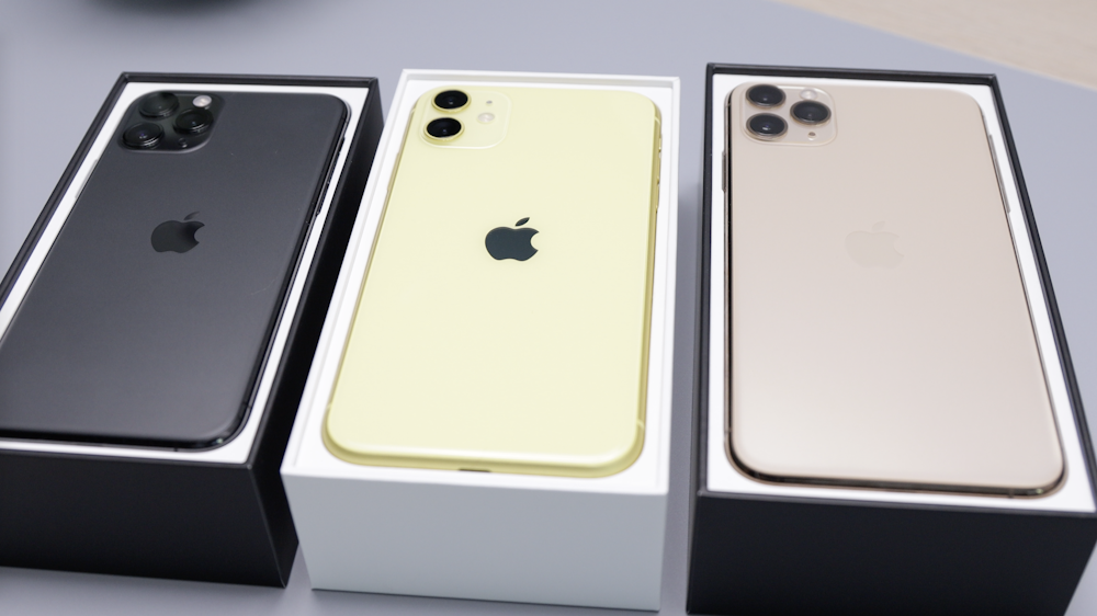 gold iphone 6s with box