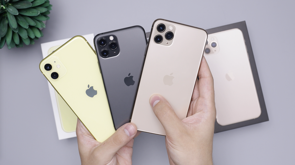 three iPhone 11 Pro Max