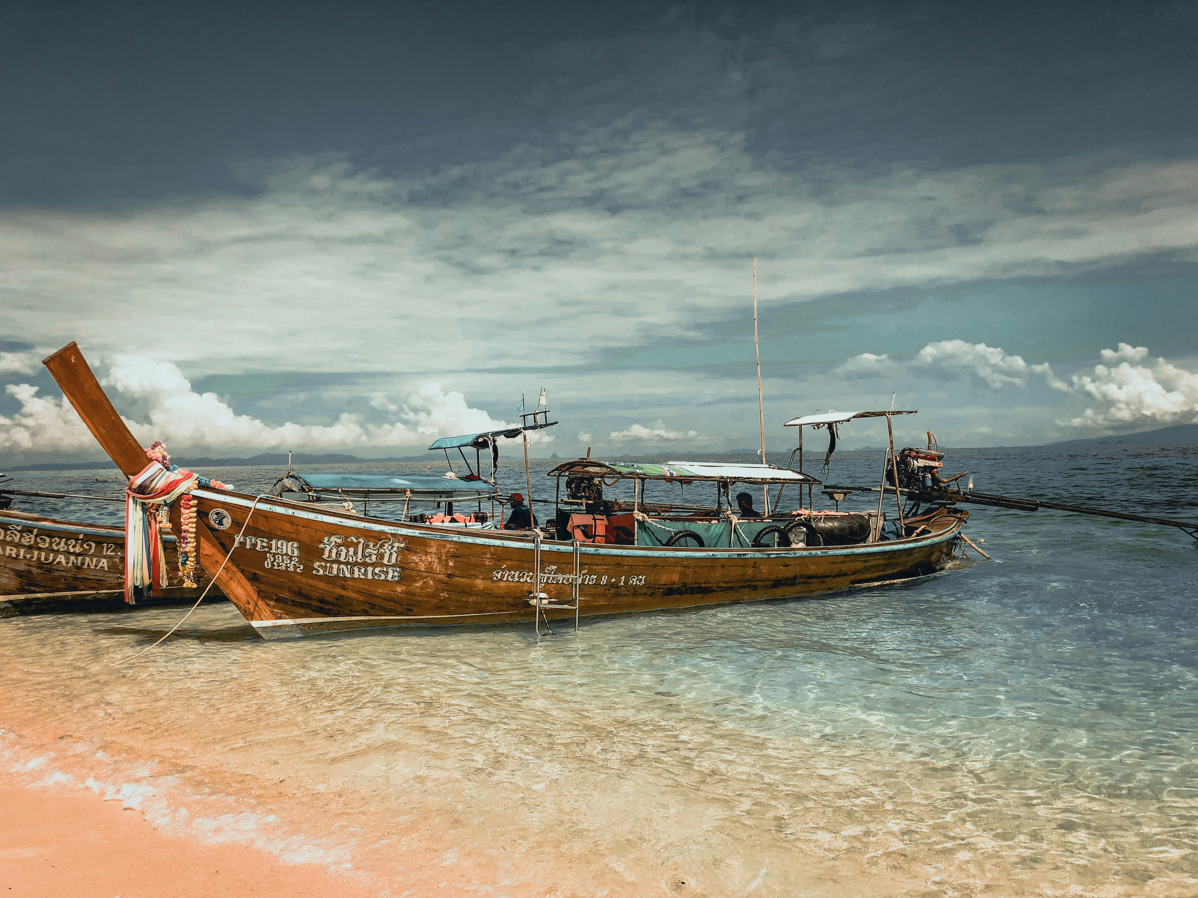 Photo by sharizafrhawat