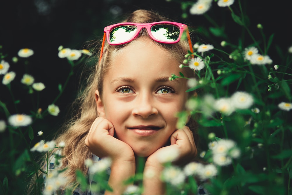 girl smiling on focus photography