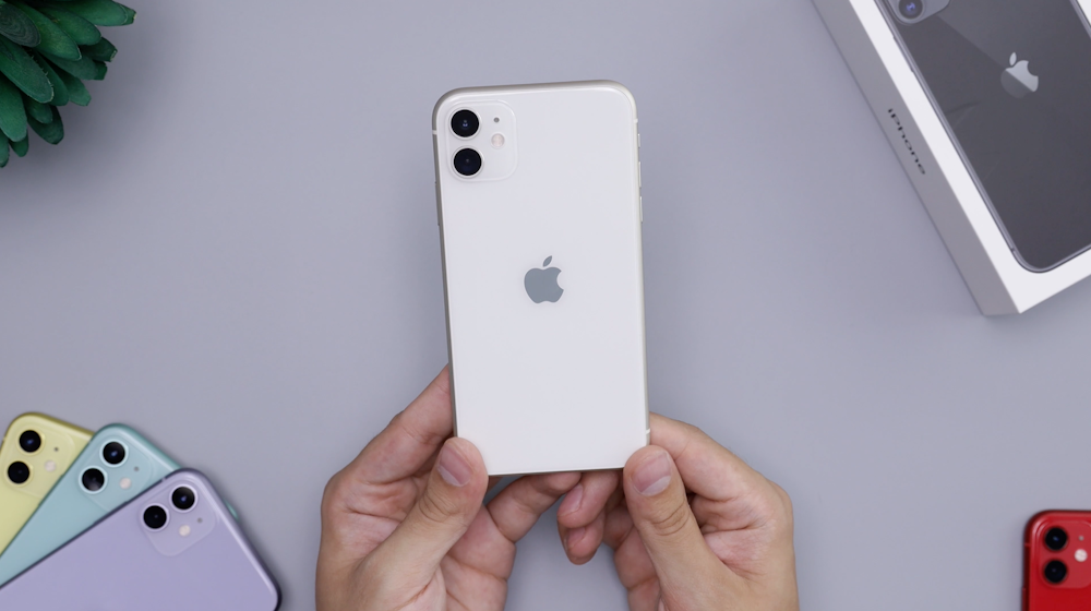 White Iphone 11 Pictures Download Free Images On Unsplash