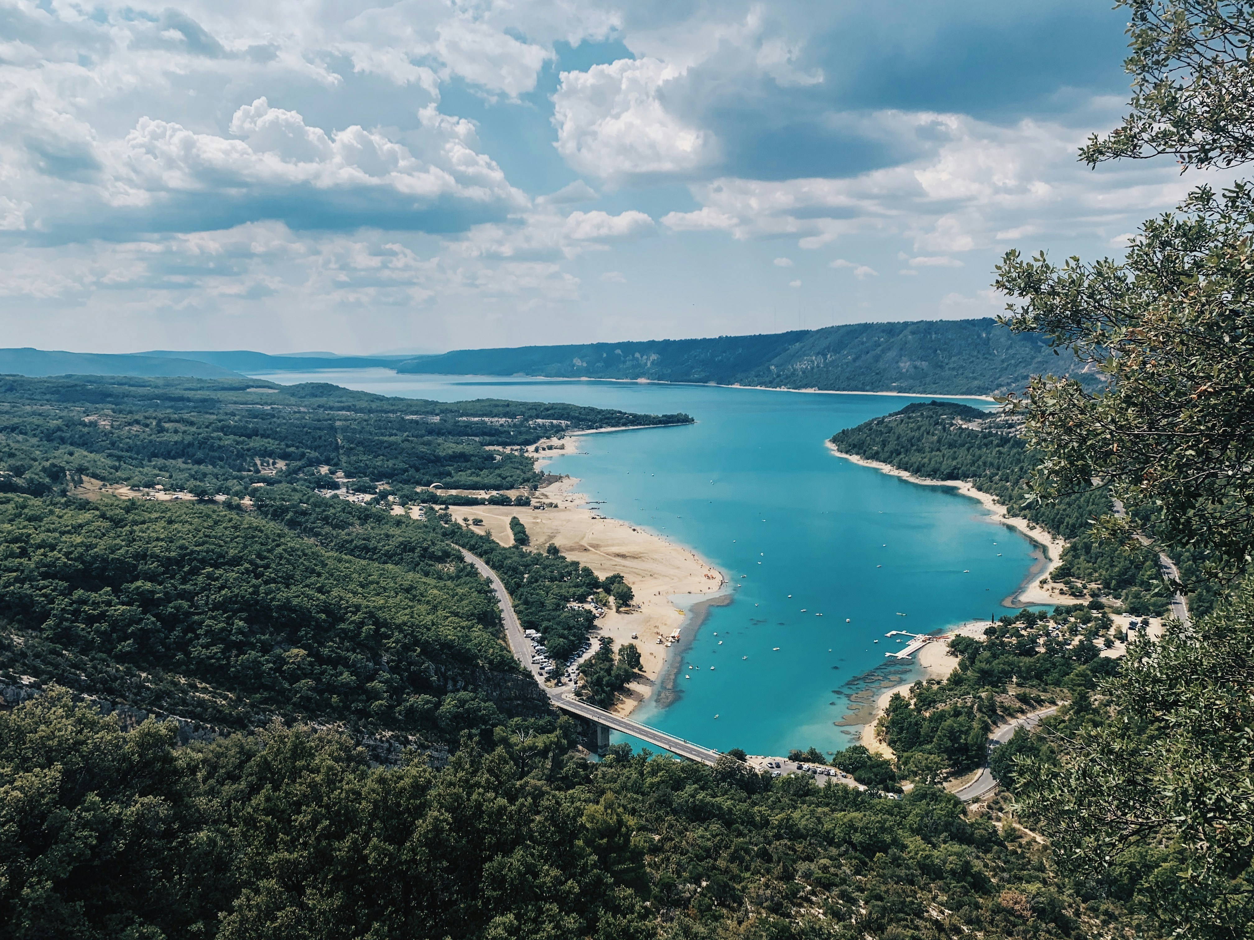 body of water photograph