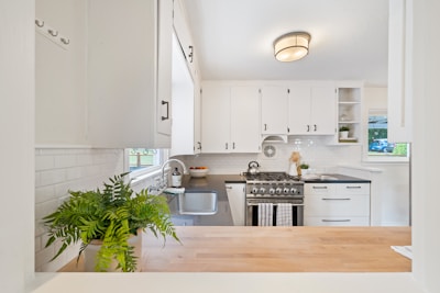 Immaculate kitchen after professional house cleaning on the Sunshine Coast.
