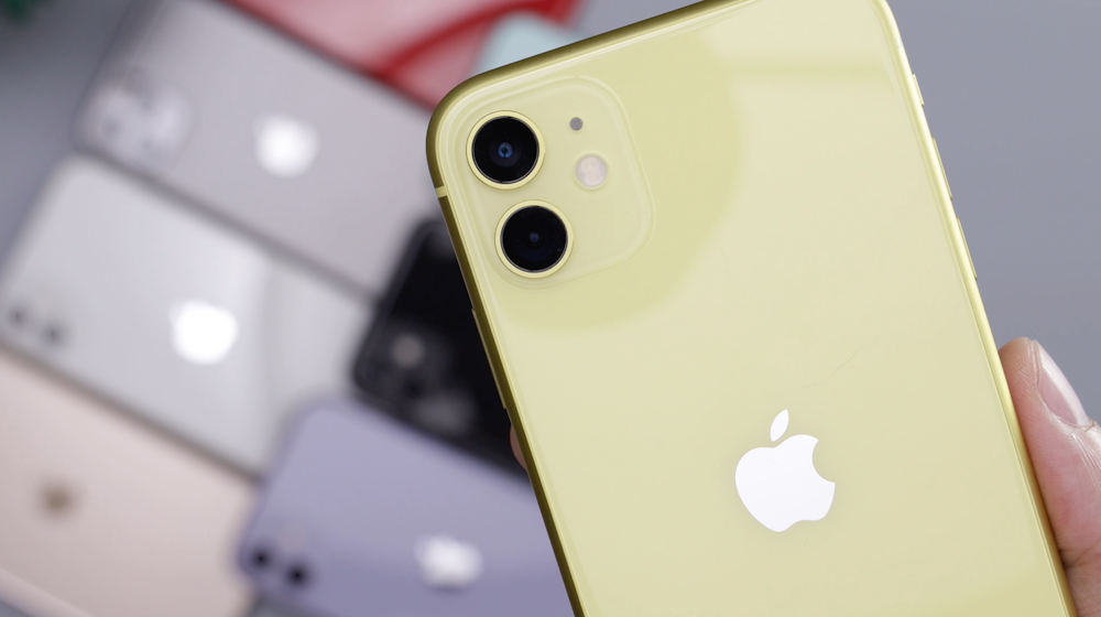 gold iPhone XI