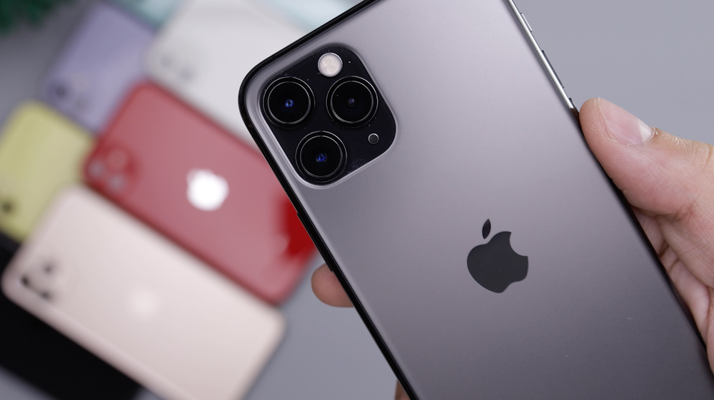 space gray iPhone 11 Pro