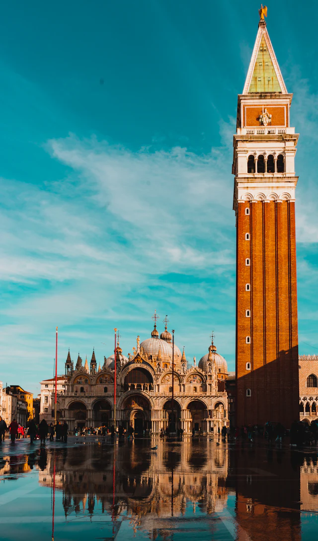 Doge's Palace & Bridge of Sighs tour