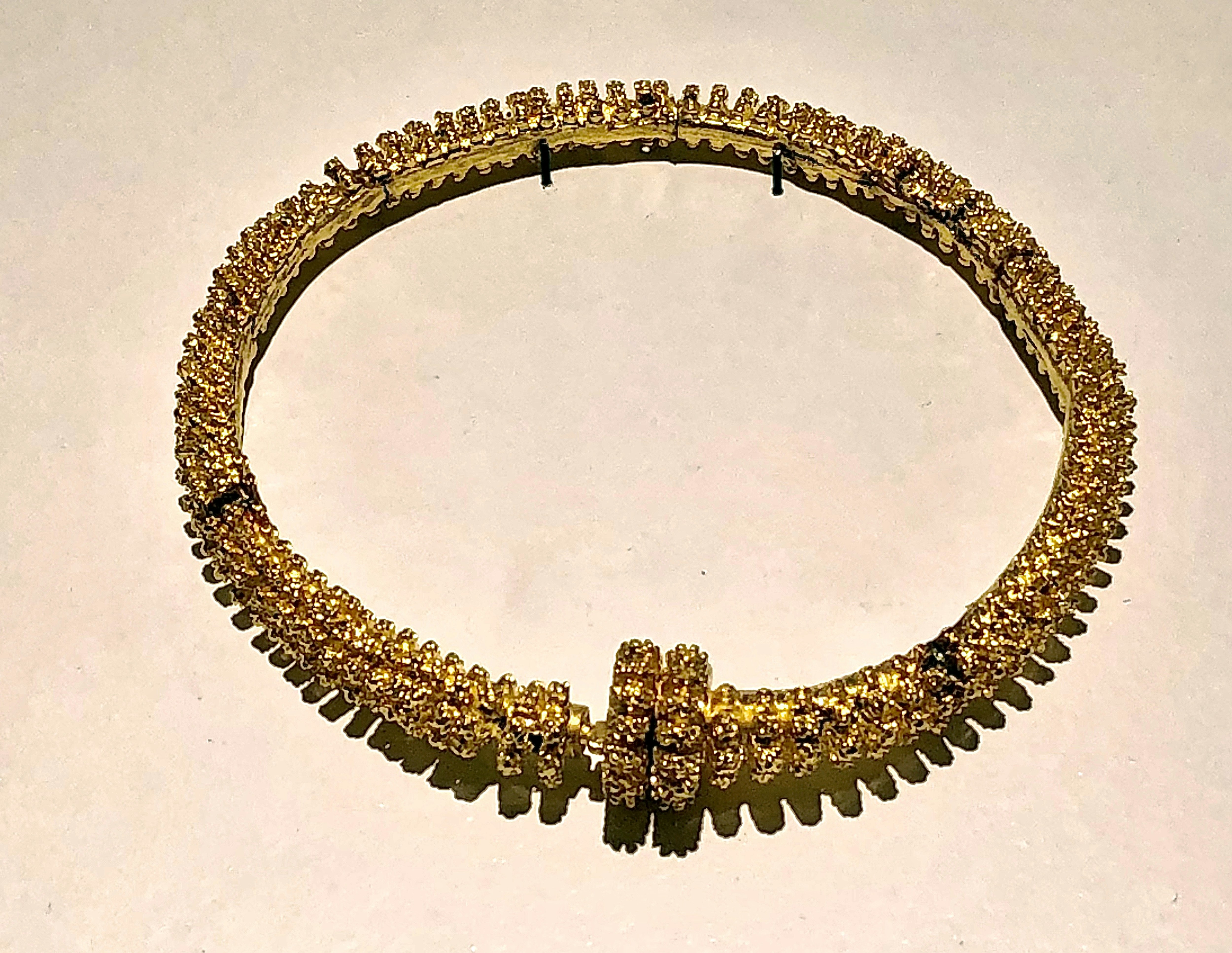 Elegant Gold Necklace