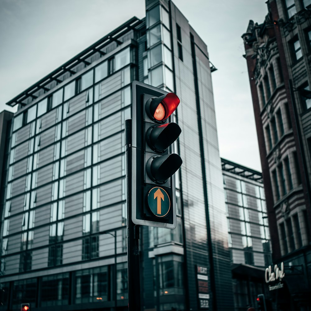 turned-on red light traffic light