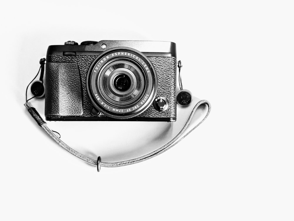 black and gray digital camera