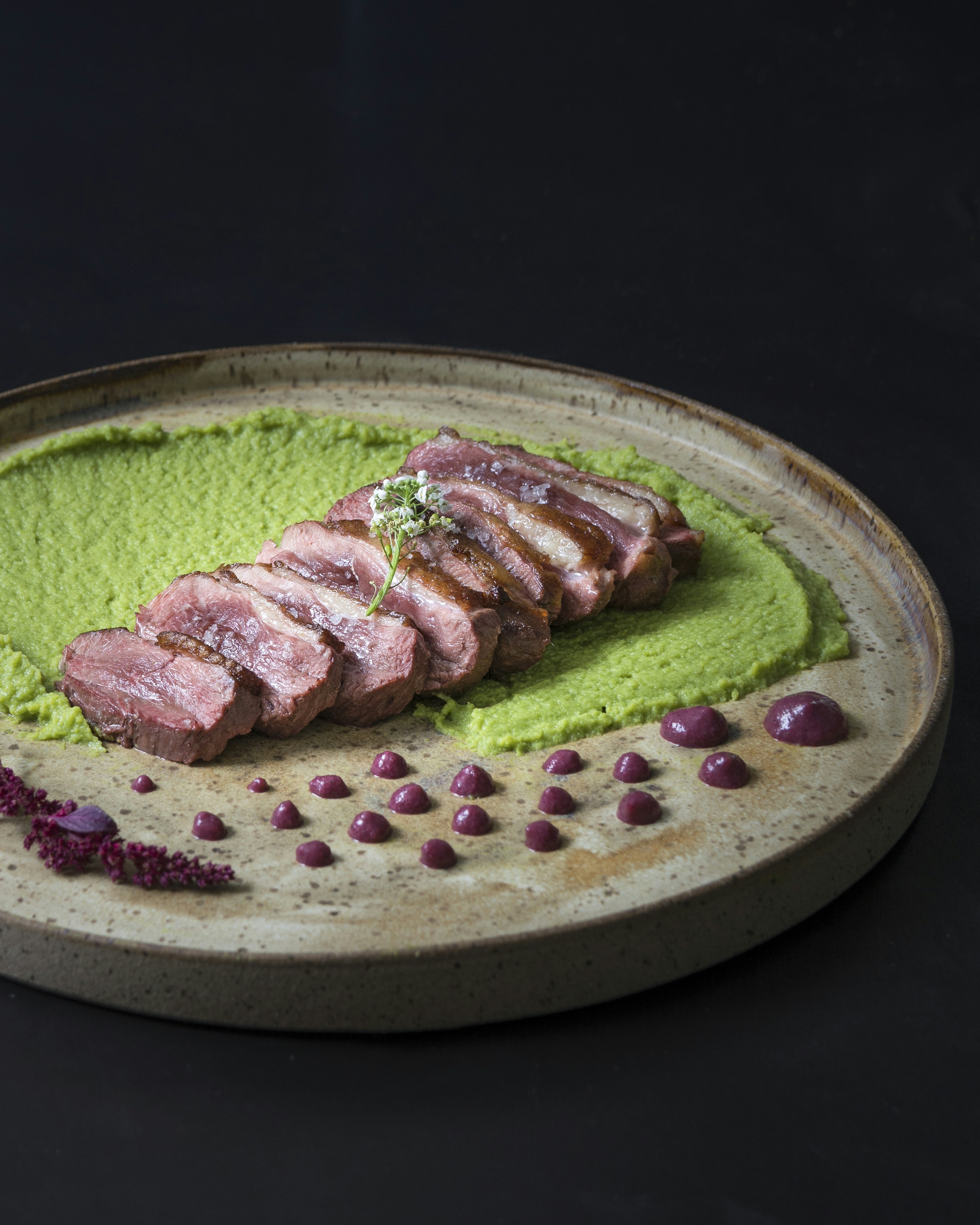 Chorizo beef with mushy peas