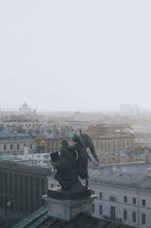 gray statue